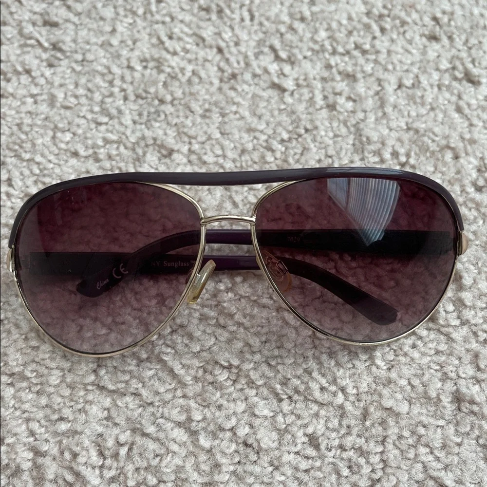 Chic Purple Sunglasses with Gold Trim